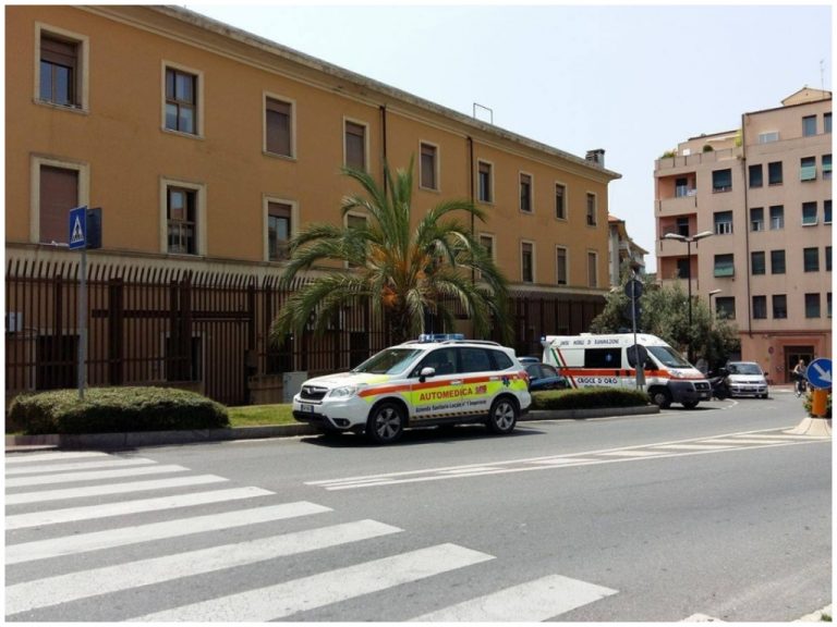 Imperia: Detenuto Aggredisce Due Agenti Di Polizia Penitenziaria ...